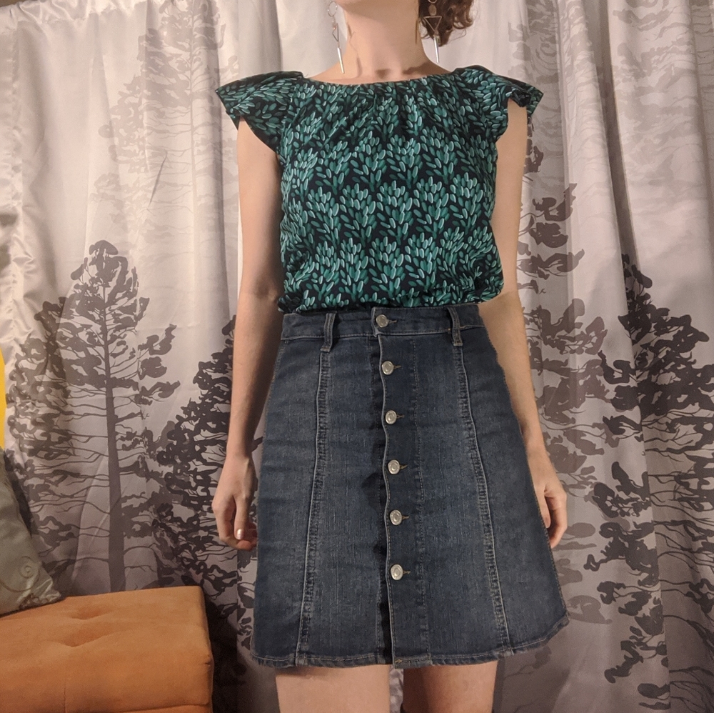 Leafy flutter blouse - Picture 1 of 8